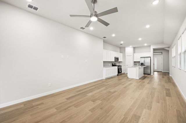 405 Green Gables Drive, Princeton, TX 75071