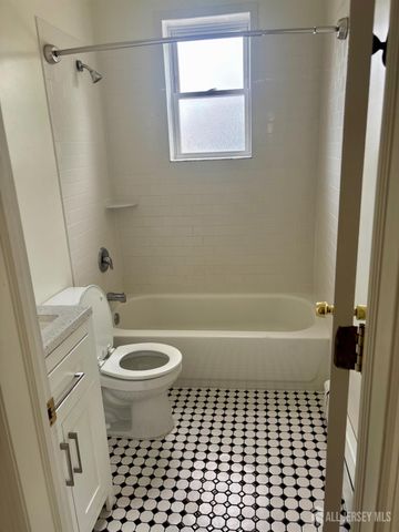 36 Paul Street 2, Fords, NJ 08863