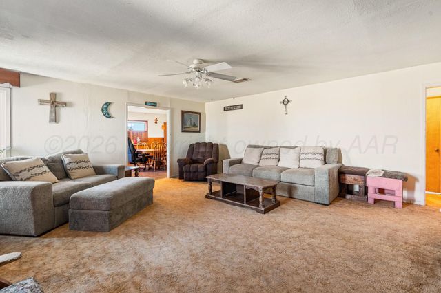 1790 FM 145, Hart, TX 79043