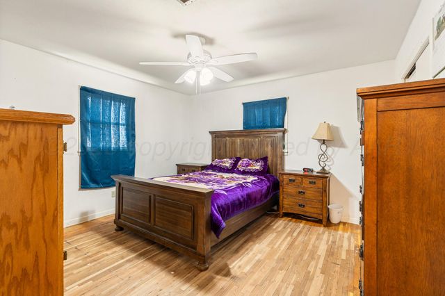 1790 FM 145, Hart, TX 79043