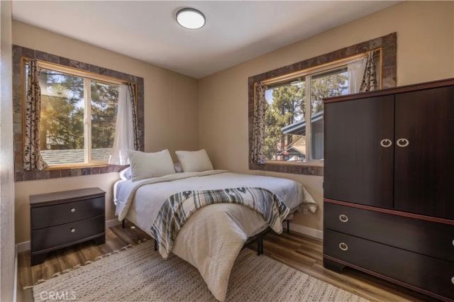 196 Sunset Lane, Sugarloaf, CA 92386