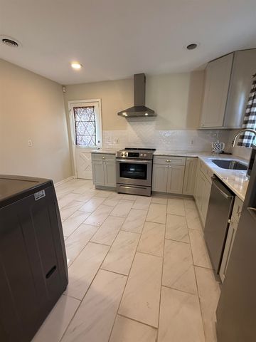 465 GERALD RD, Memphis, TN 38122