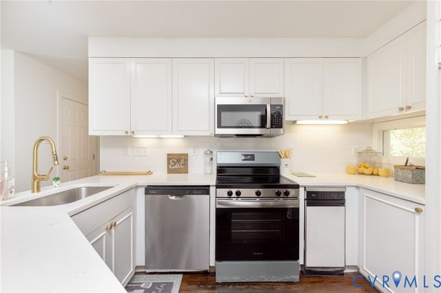 751 Blakeston Dr, Chesterfield, VA 23236