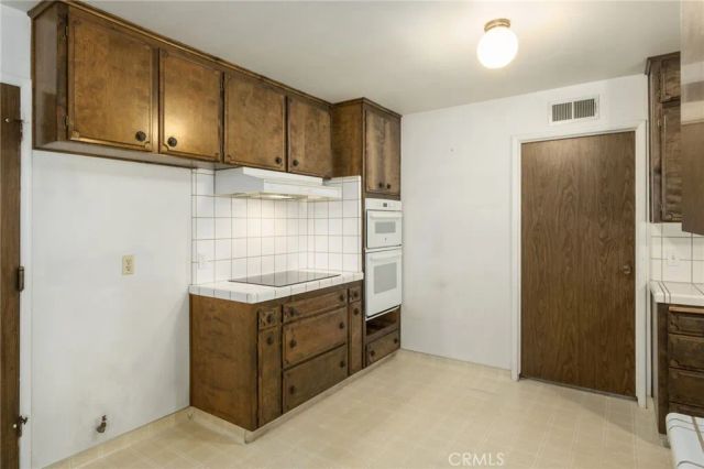 6697 N Teilman, Fresno, CA 93711