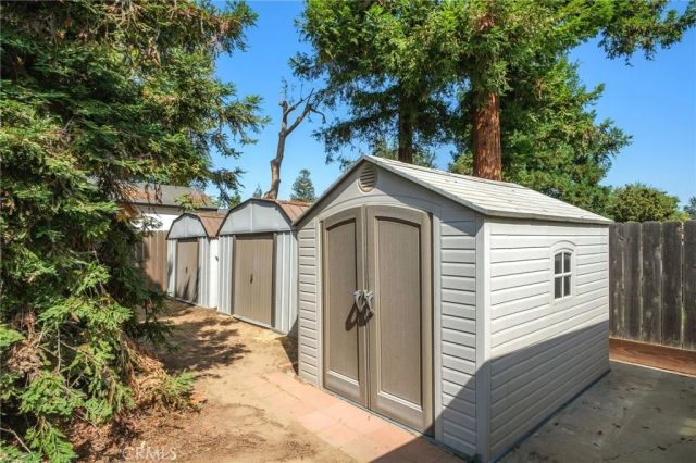 6697 N Teilman, Fresno, CA 93711