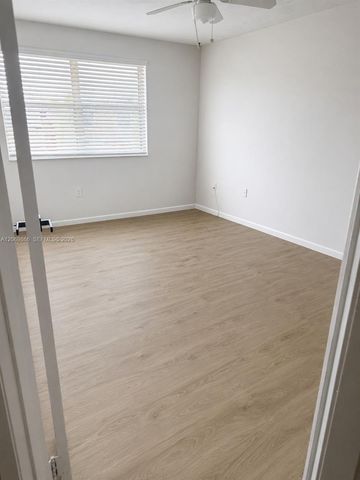 4500 SW 68th Ct Circle 5-3, Miami, FL 33155