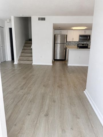 4500 SW 68th Ct Circle 5-3, Miami, FL 33155