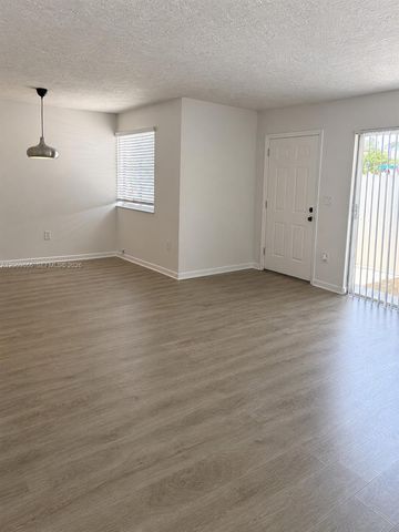 4500 SW 68th Ct Circle 5-3, Miami, FL 33155