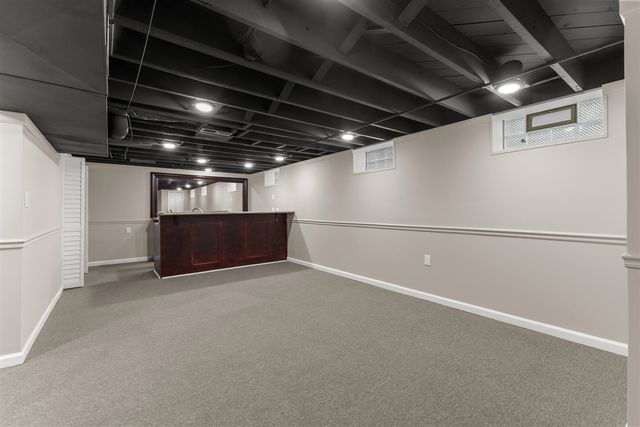 24601 Carlysle Street, Dearborn, MI 48124