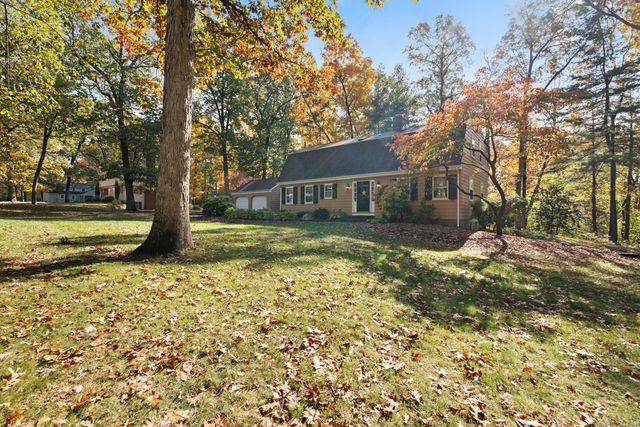 89 Goodrich Road, Glastonbury, CT 06033