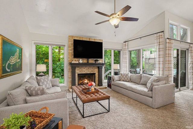 17991 Sable Ridge Drive, South Bend, IN 46635