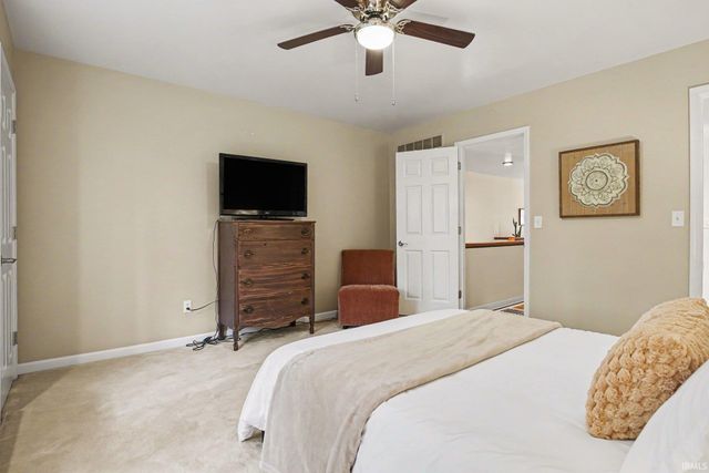 17991 Sable Ridge Drive, South Bend, IN 46635