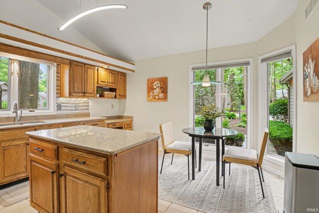 17991 Sable Ridge Drive, South Bend, IN 46635