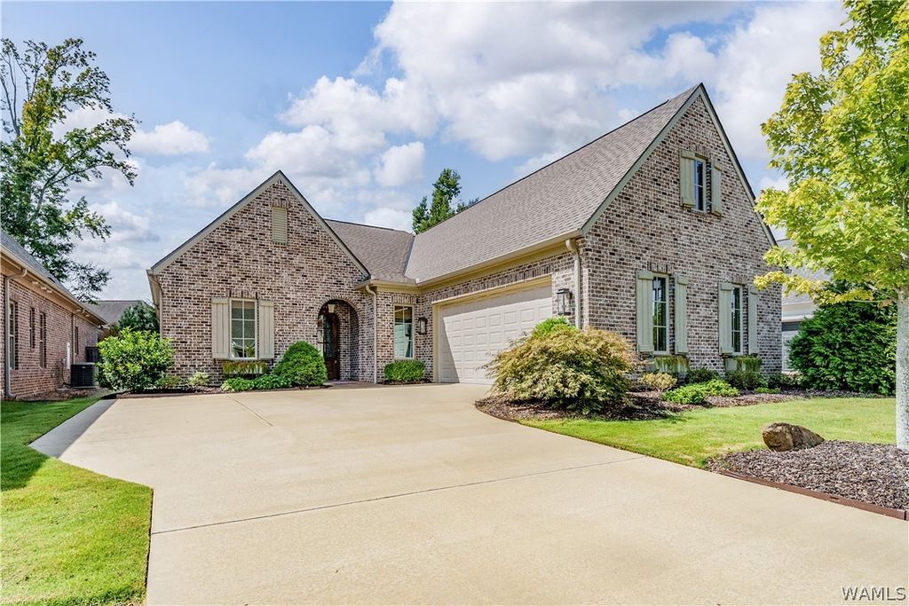 845 Arundell, Tuscaloosa, AL 35406
