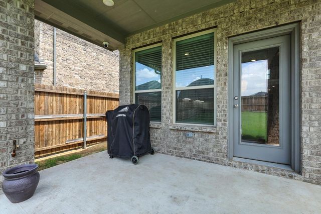 3804 Bluestem Boulevard, Argyle, TX 76226
