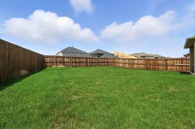 3804 Bluestem Boulevard, Argyle, TX 76226