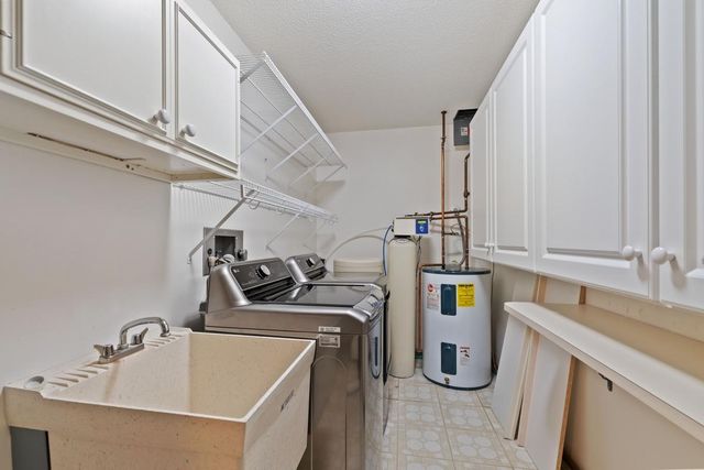 5100 S France Avenue S 305, Edina, MN 55410