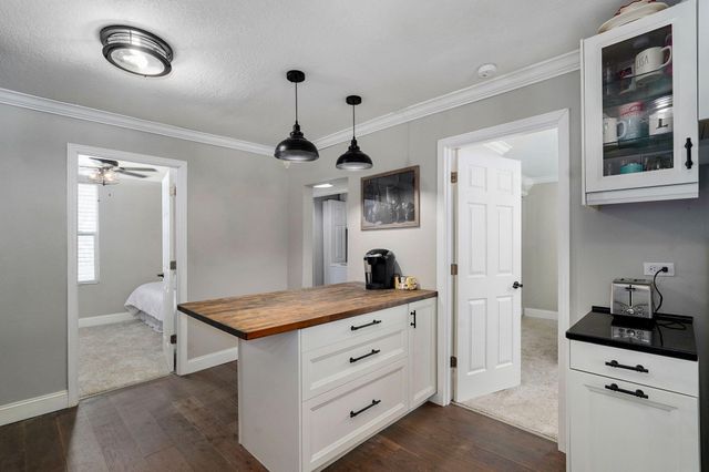 1607 W Belmont Street, Springfield, MO 65802