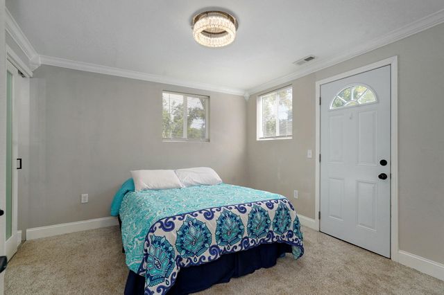 1607 W Belmont Street, Springfield, MO 65802