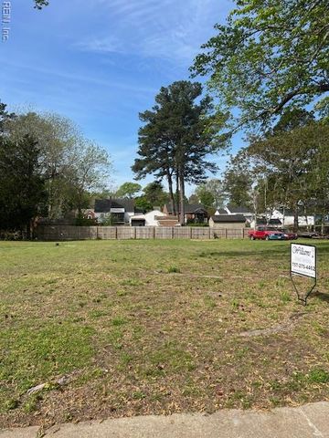 132 Broad ST, Franklin, VA 23851