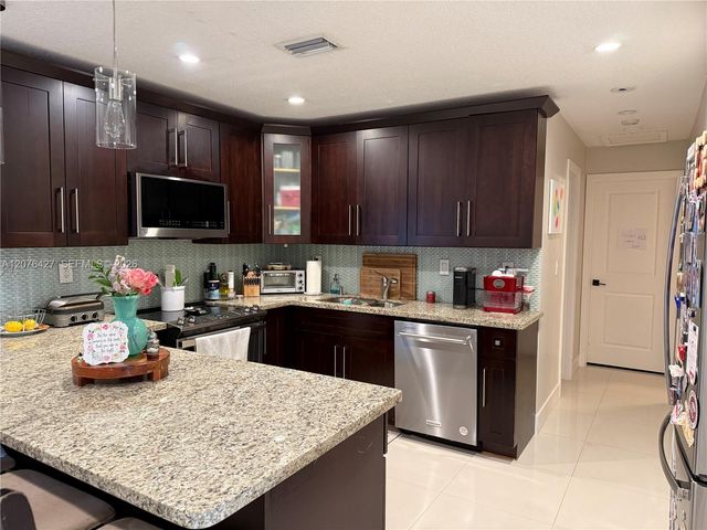 4901 SW 95th Court, Miami, FL 33165