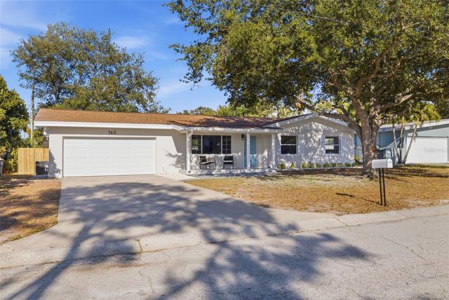 165 PINEWOOD AVENUE, Clearwater, FL 33765