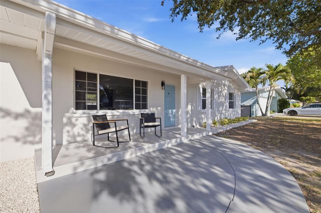 165 PINEWOOD AVENUE, Clearwater, FL 33765