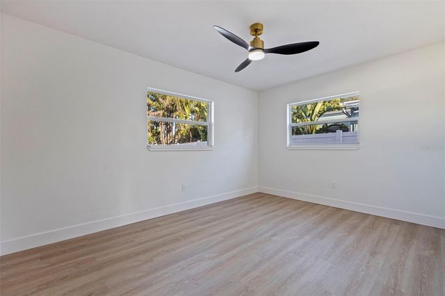 165 PINEWOOD AVENUE, Clearwater, FL 33765