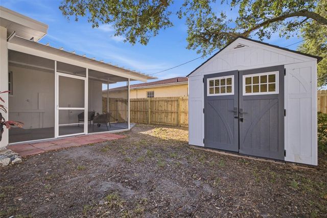 165 PINEWOOD AVENUE, Clearwater, FL 33765