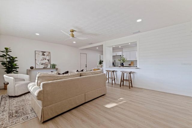 165 PINEWOOD AVENUE, Clearwater, FL 33765