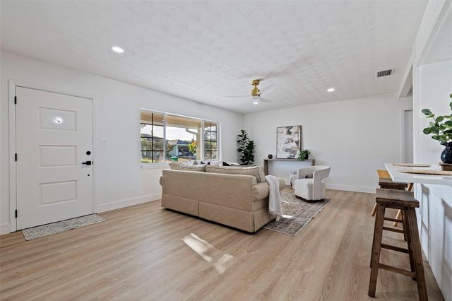 165 PINEWOOD AVENUE, Clearwater, FL 33765