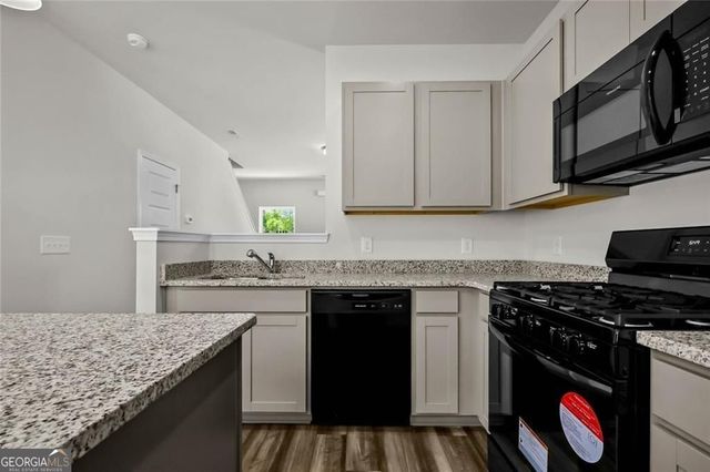 74 Cove Road, Ringgold, GA 30736