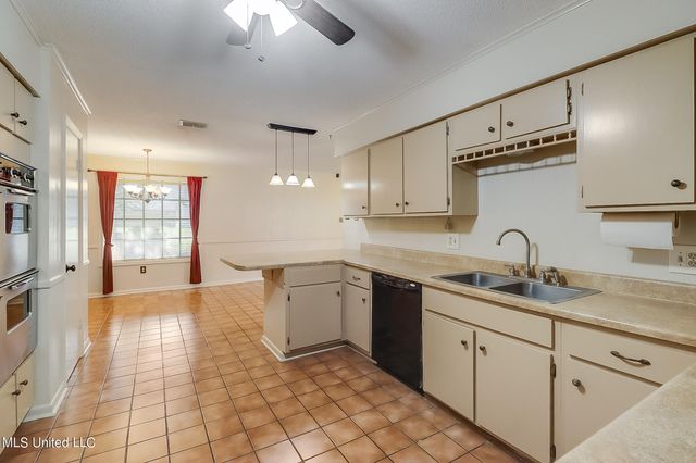 112 Driftwood Drive, Long Beach, MS 39560