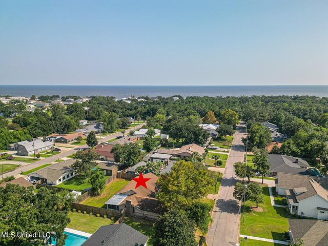 112 Driftwood Drive, Long Beach, MS 39560