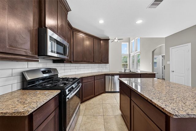 29122 Parker Trace Drive, Fulshear, TX 77441