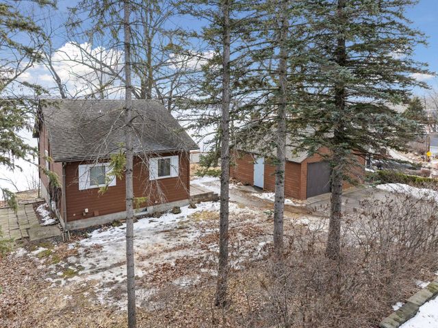 4877 Island View Drive, Mound, MN 55364