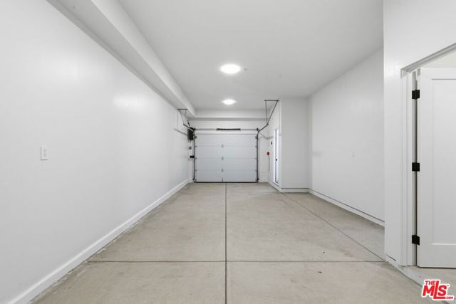 3845 Don Tomaso, Los Angeles, CA 90008