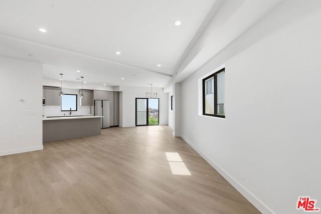 3845 Don Tomaso, Los Angeles, CA 90008