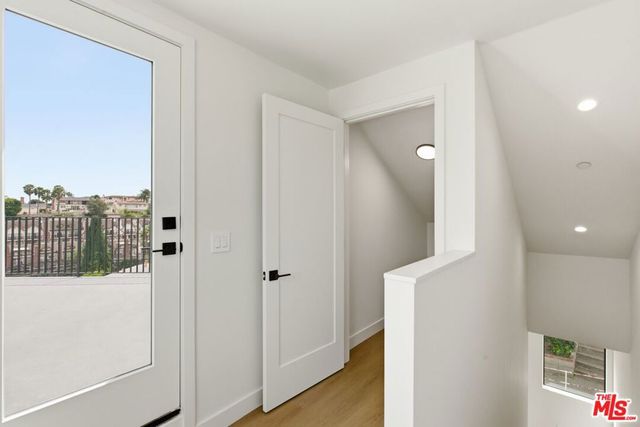 3845 Don Tomaso, Los Angeles, CA 90008