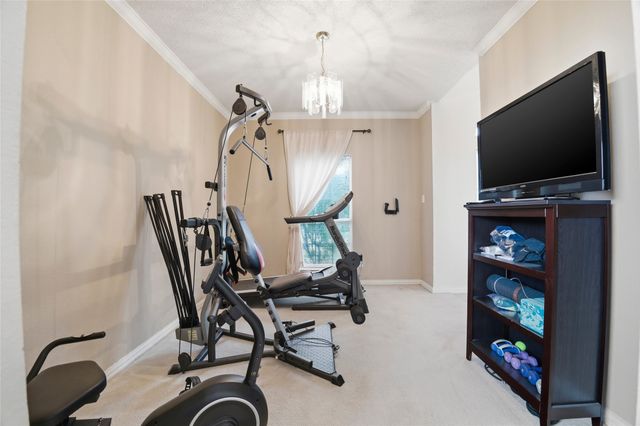 1015 Telluride Drive, Arlington, TX 76001