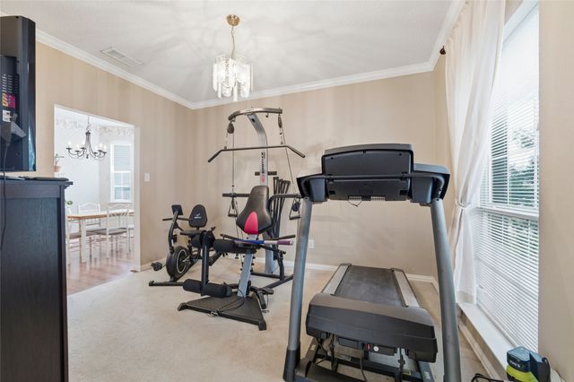 1015 Telluride Drive, Arlington, TX 76001