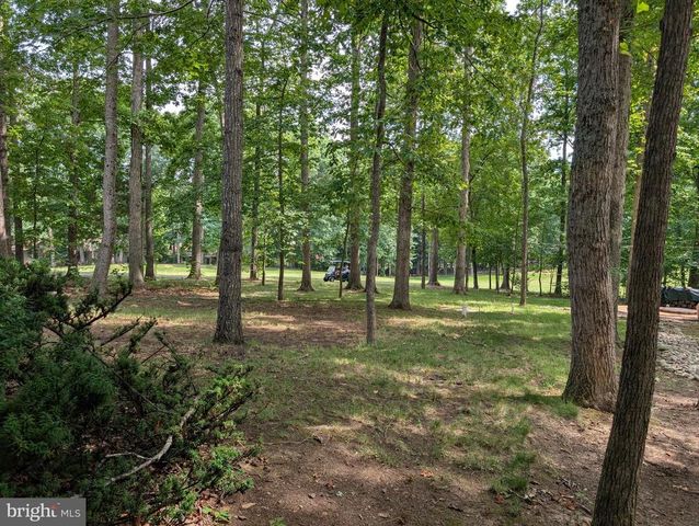 102 MARBLE CT, Locust Grove, VA 22508