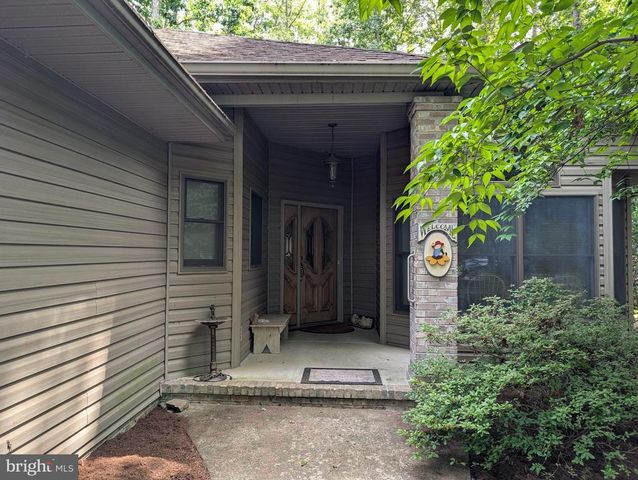 102 MARBLE CT, Locust Grove, VA 22508