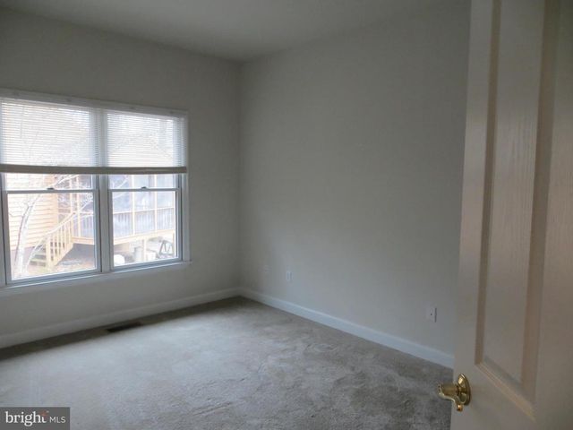 102 MARBLE CT, Locust Grove, VA 22508