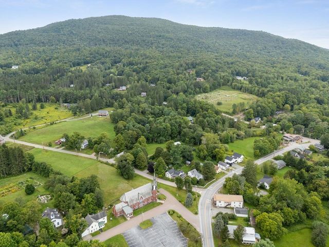 8 Krug Road, Underhill, VT 05489