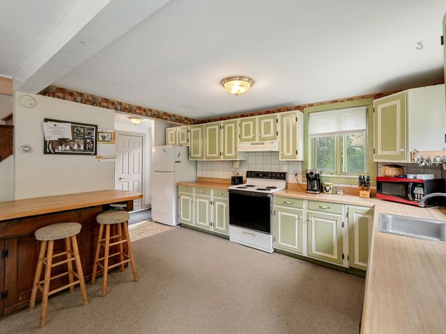 8 Krug Road, Underhill, VT 05489