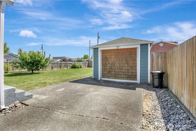 1608 9th Street, Marysville, WA 98270
