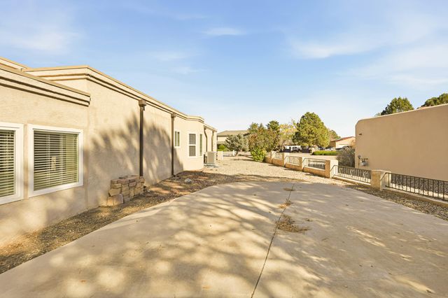 608 Willowbrook Lane, Rio Communities, NM 87002