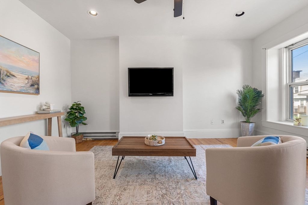 77 Pearl St 3, Chelsea, MA 02150