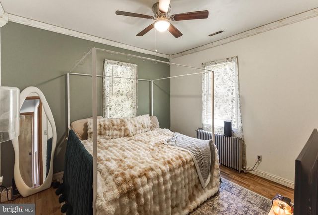 391 E BUTLER AVE, Vineland, NJ 08360